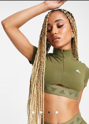 Топ  adidas