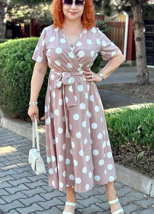 Легкое летнее платье из софта, в большое белый горох, с поясом 52-54