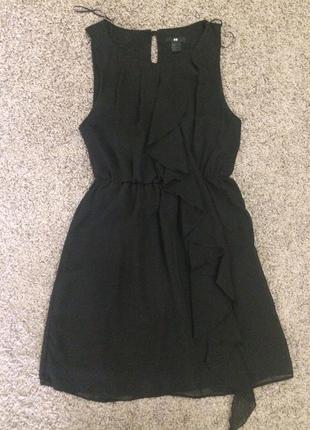 Чёрное шифоновое платье
