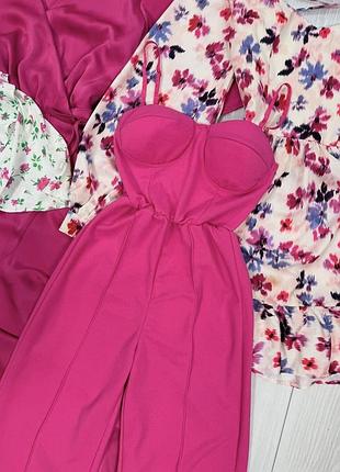 Комбенізон з чашками