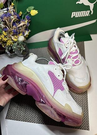 Оригінальні кросівки balenciaga