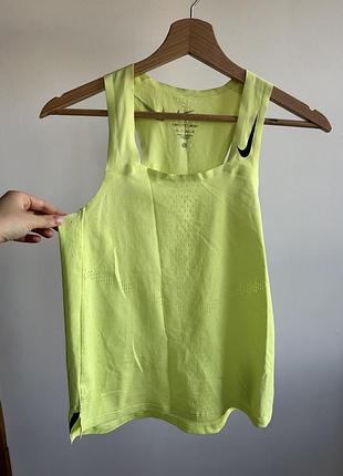 Майка nike спортивна xs