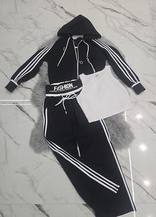 Костюм трійка з топом