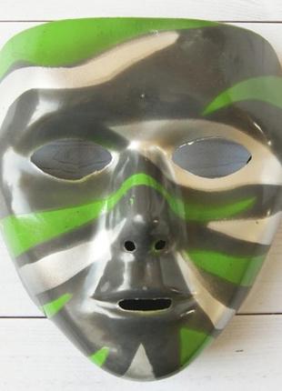 Карнавальная маска мужчина гражданин милитари пластиковая