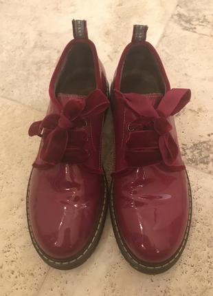 Шикарные кожаные туфли бордовые “twin - set” лоферы3 фото