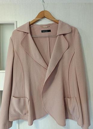 Блейзер від marc cain, в пудровий колір, без застібки