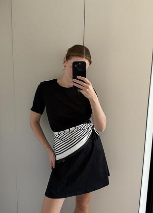 Продам базове плаття uniqlo