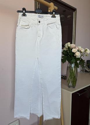 Біла джинсова спідниця zara , 38