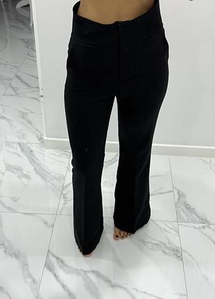 Кльош 38р, на талію 75-77, бедра 94