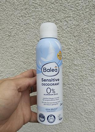Жіночий дезодорант спрей balea sensetive 200 мл