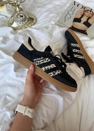 Женские кроссовки adidas spezial leopard замшевые кеды адидас специал спел с леопардом
