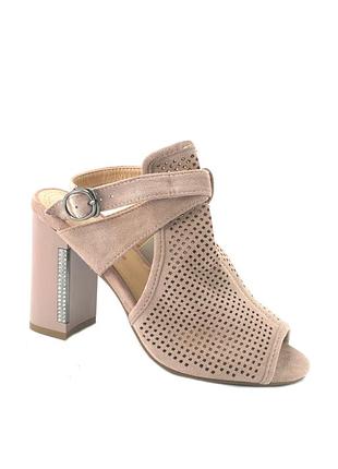 Босоножки женские кофейные