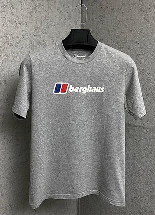 Сіра футболка від бренду berghaus