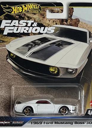 Колекційна модель машинки форсаж hot wheels nhw46 1969 ford mustang boss 302