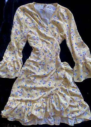Сукня в квітковому принті