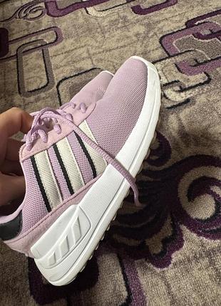 Кросівки adidas для дівчинки