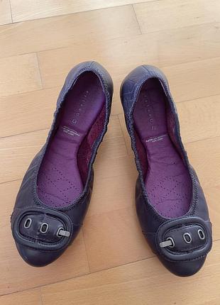 Нові жіночі шкіряні туфлі - балетки pesaro 39,5/40 розміру