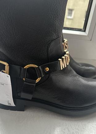 Ботильйони шкіряні  moschino