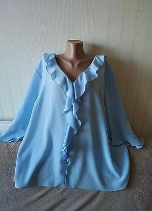 Блуза с рюшами оверсайз в трендовом нежно-голубом 54-60