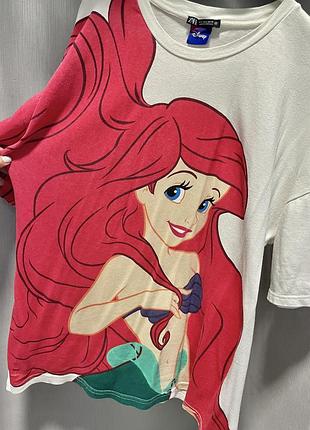 Футболка zara disney з принтом русалонька