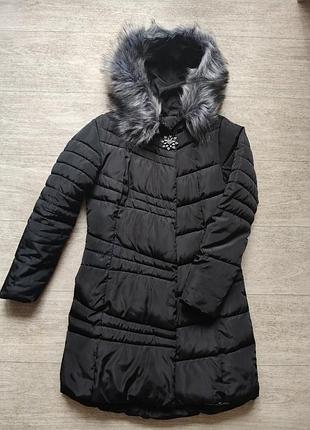 Теплый и уютный пуховик зима