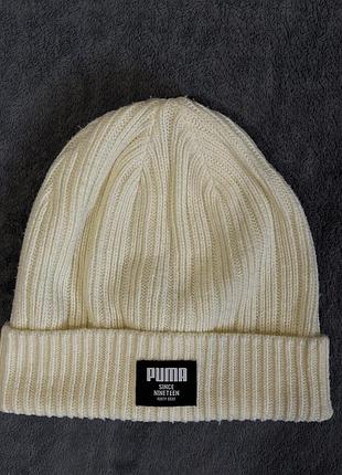 Крута шапка puma в трендовому кольорі