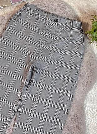 Стильні брючкі , стан ідеальний 3