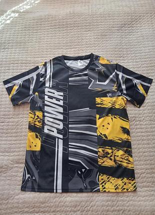 Мужская футболка в ярких цветах. размер l