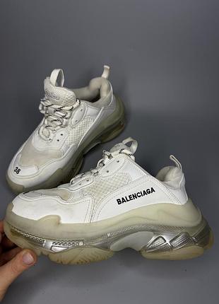 Жіночі кросівки balenciaga