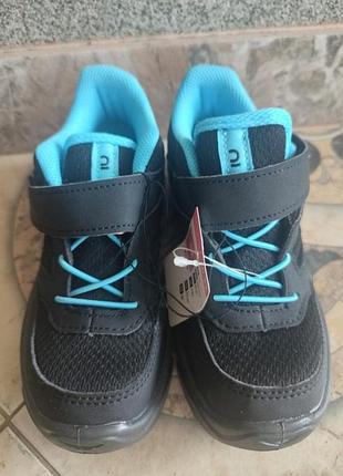 Дитячі кросівки decathlon.  нові. розмір 32. устілки 20 см