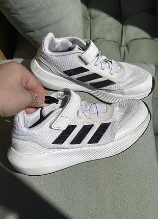 Кросівки дихаючі для активного спорту адідас, hoodie adidas cloud foam 32 р.