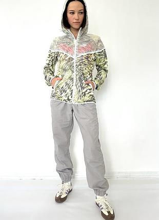 Спортивна кофта жіноча nike, розмір s