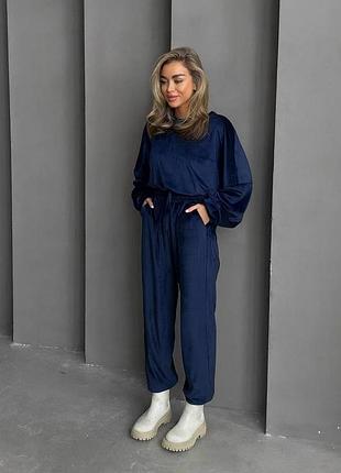 Жіночий костюм велюровий кофта світшот худі оверсайз і штани джоггери джогери базовий