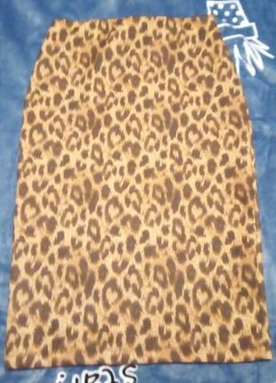 Леопардовая яркая юбка-карандаш. португалия1 фото