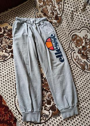Спортивные штаны ellesse