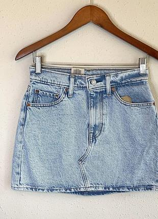 Спідниця levi’s deconstructed zip fly mini ice cold розмір 27