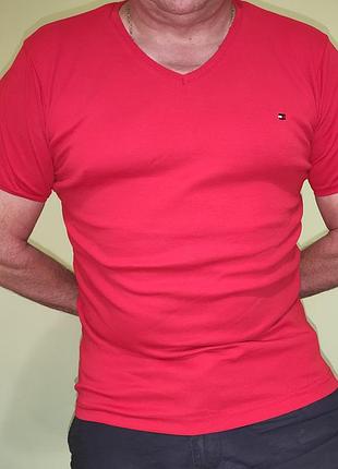 Стильная фирменная футболка катон стрейч tommy hilfiger.л-хл.