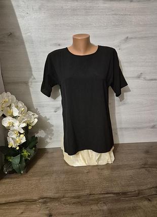 Шикарная блуза футболка с коротким рукавом и разрезом на спинке черная классическая трендовая