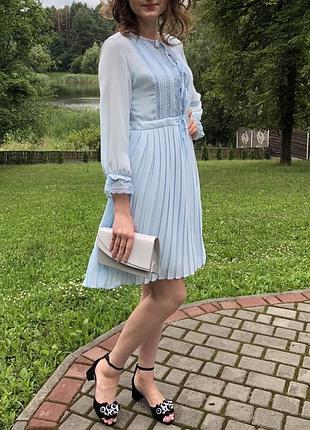 Сукня блакитного кольору, 40 розмір