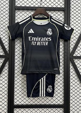 Дитяча футбольна форма реал мадрид 25/26 виїзна адідас real madrid away adidas футболка шорти для дітей мбаппе белінгем роналдо