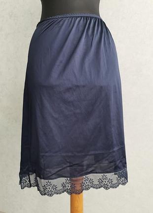 Підспідник, під'юпник, нижня спідниця