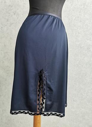 Підспідник, під'юпник, нижня спідниця