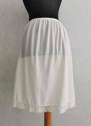 Підспідник, під'юпник, нижня спідниця