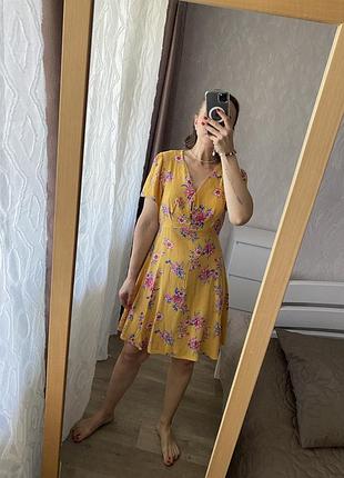 Віскозна літня сукня у квіти