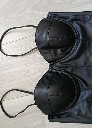 Модный топ под кожу