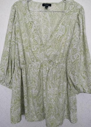 Легка блуза 50-54 розміру.