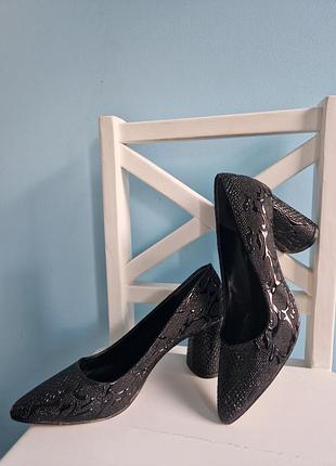 Туфлі жіночі човники туреччина yemeny чорні класичні