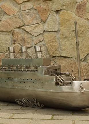 Скульптура корабля "олімпія" з неіржавкої сталі, ручної роботи