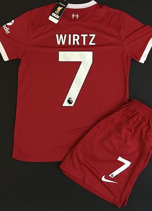 Нова форма ліверпуля вірц