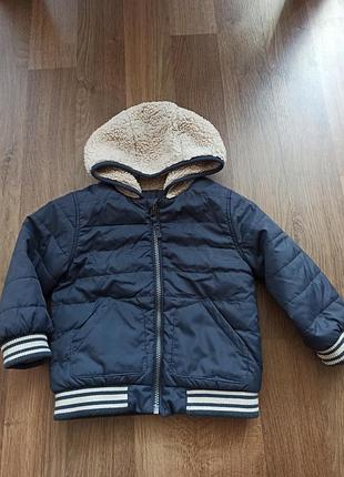 Курточка тёпленькая
